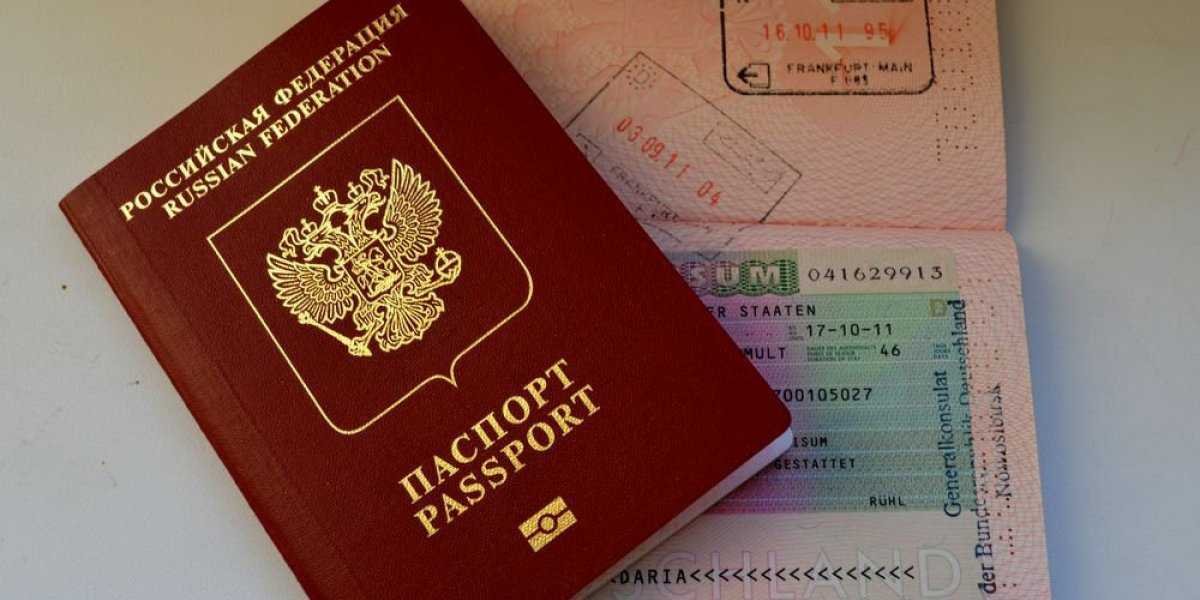 Запрет на выдачу загранпаспортов в России с февраля 2023 года: закроют ли границы с Россией в феврале-марте 2023 года? Последние новости на 3 февраля