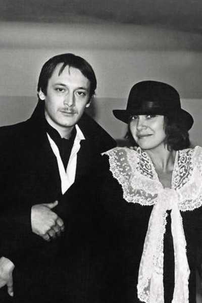 Клуб бывших: громкие романы Веры Сотниковой