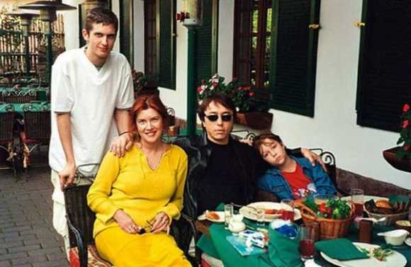 Клуб бывших: громкие романы Веры Сотниковой