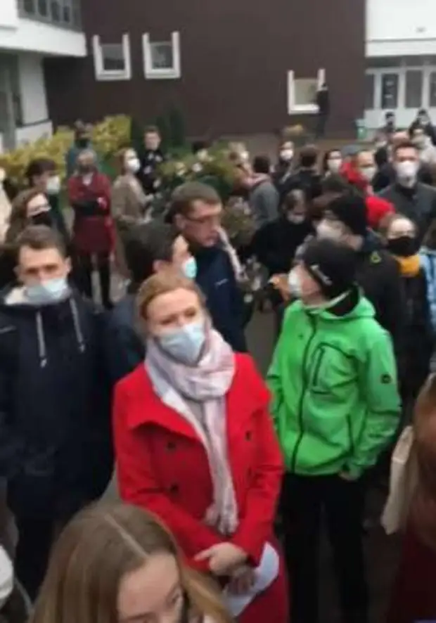 «Простите нас, мы больше не будем» - Белорусские студенты в шоке - ИХ отчислили..