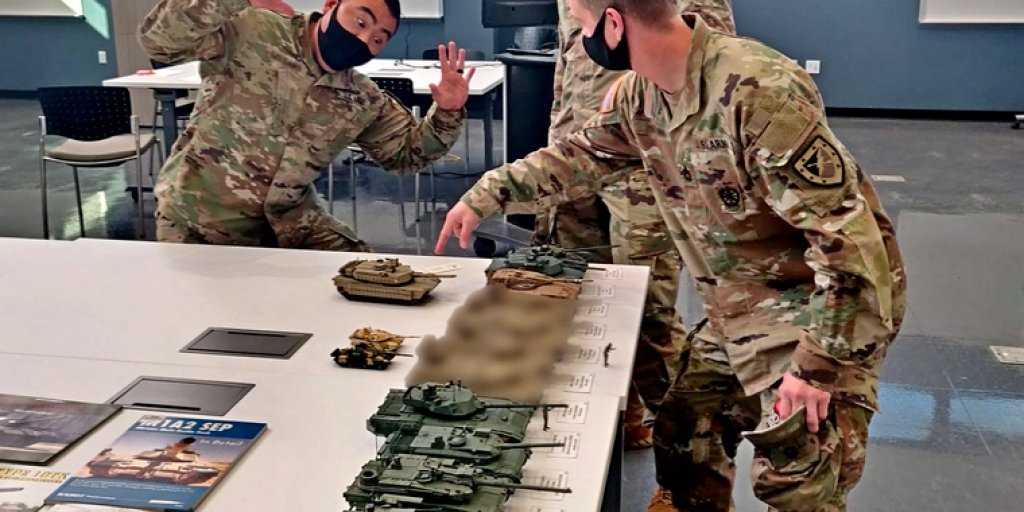 «Уже переделывают Abrams»: американцы придумали, как уничтожить «Армату» «Уже переделывают Abrams»: американцы придумали, как уничтожить «Армату»