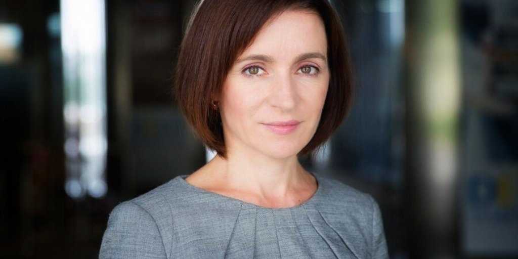 "Новый президент Молдавии - выпускница Гарварда Майя Санду. Страна встанет на путь "евроинтеграции" - реакция людей в соцсетях