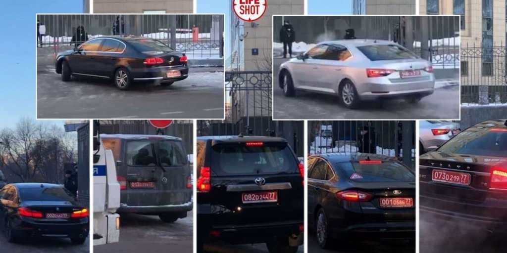 Истерика в зале суда, равнодушие супруги и 18 дипломатов: как судили Навального?