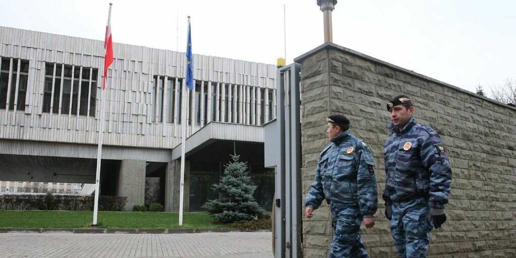 Спасибо русским, что газ не отключили! Удивительная реакция поляков на высылку дипломата из Москвы