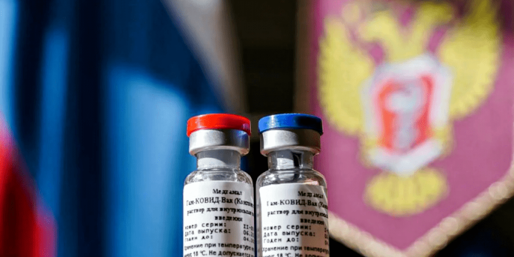 Чехия так и не получила вакцину из России. Теперь там заявляют, не так уж она и нужна