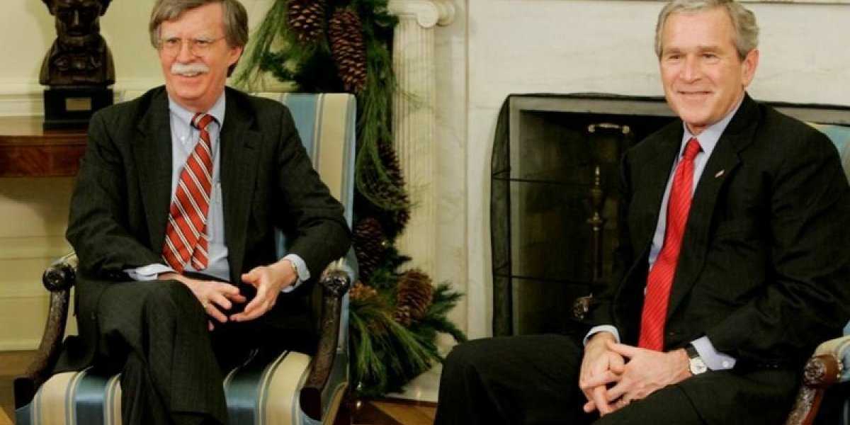 Хорошая вилла на Ривьере в обмен на Беларусь. Джон Болтон предлагает купить Александра Лукашенко?