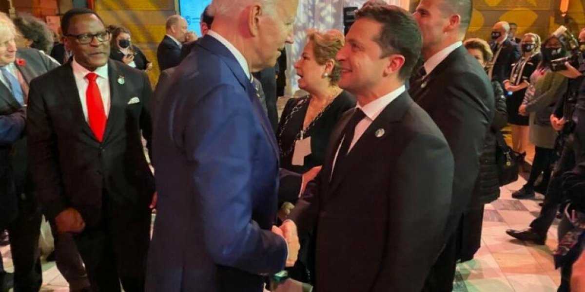 Как Украина выпрашивала деньги на саммите, а Меркель пообещала передать лидерство в Европе Зеленскому