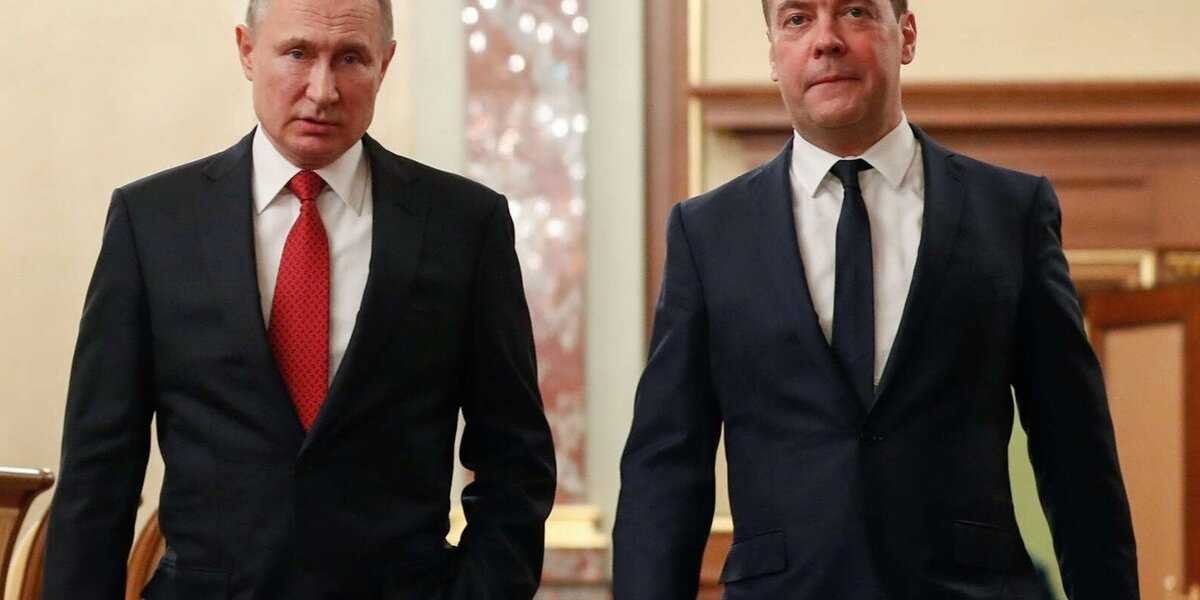 Д.Медведев сумел конкретно напугать Запад и об этом все заговорили