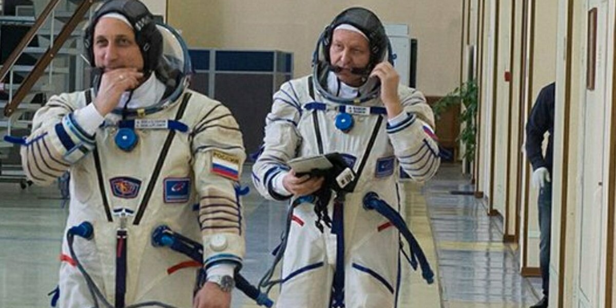 Американцы  проводят &laquo;мозговой штурм&raquo; и решают,как теперь МКС удержать на орбите без России