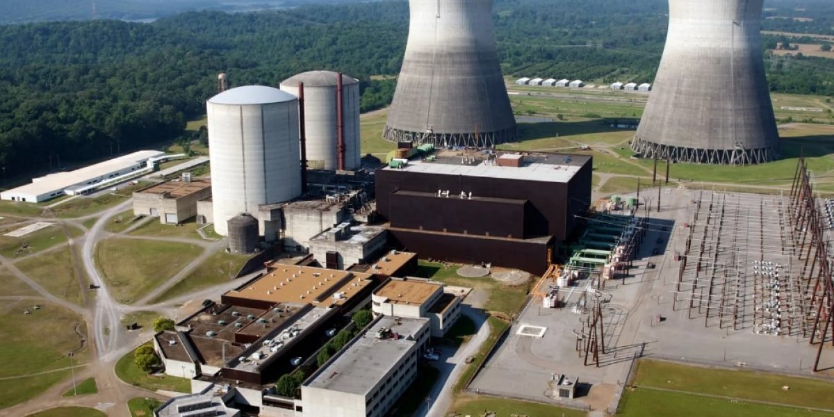 США теряют свою атомную энергетику, впадая в зависимость от России США теряют свою атомную энергетику, впадая в зависимость от России