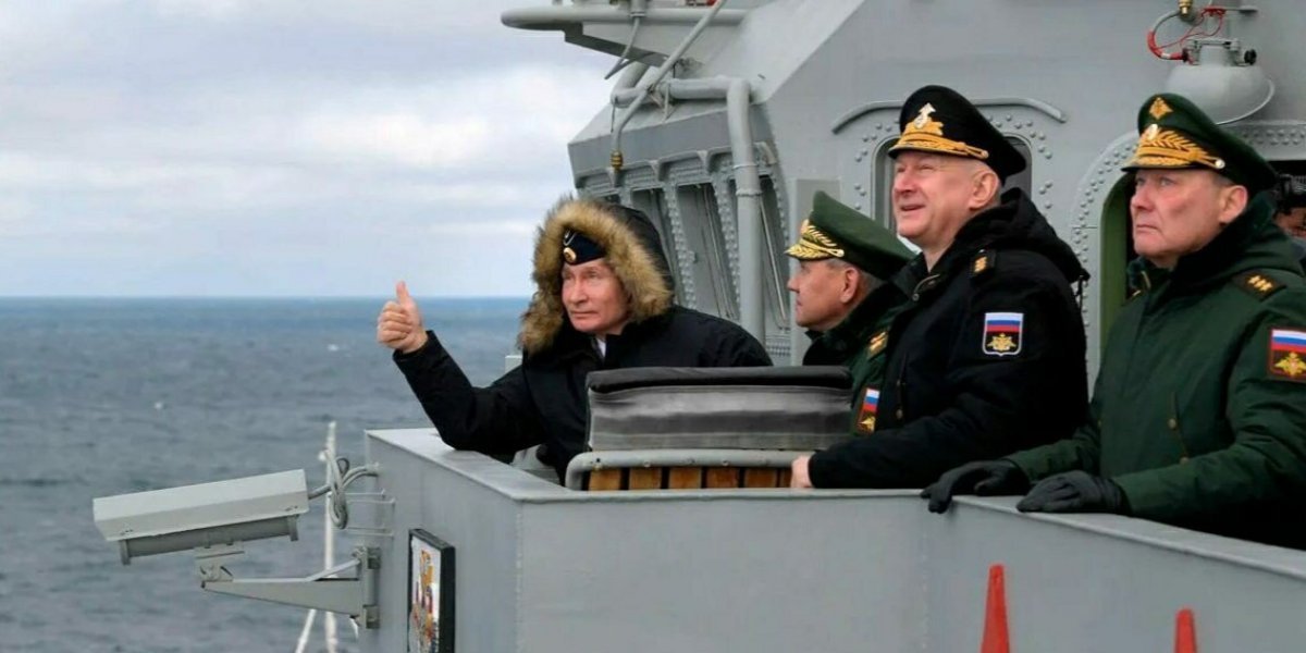 Китайцы считают что у Путина можно поучиться,как противостоять Америке