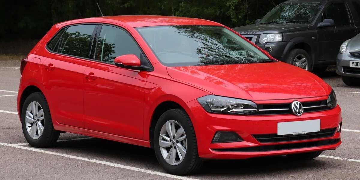 День автомобилиста отмечается 30 октября: сколько водителей и машин в РФ, 12 правил умного водителя на дороге, какие авто обожают россияне