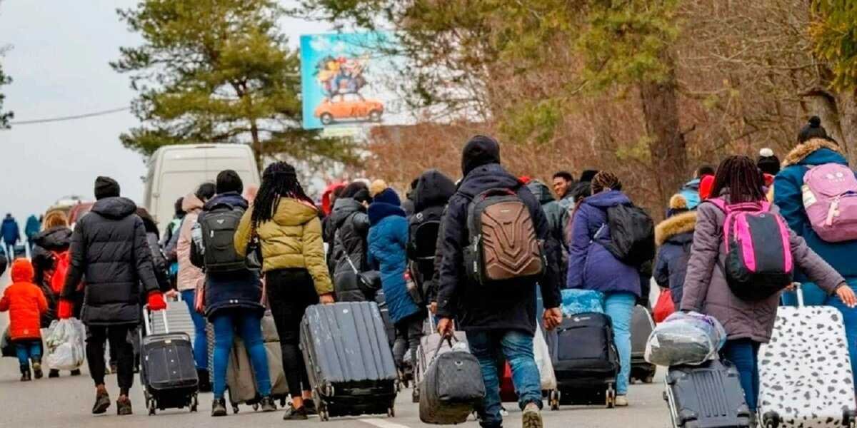 Россию ожидает массовый наплыв агрессивно настроенных украинцев &mdash; Европа начинает выселять беженцев из Украины