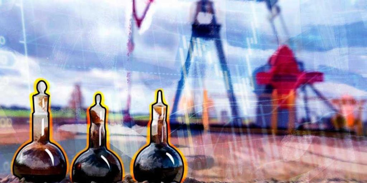 Экономист Масленников: будущее цен на нефть зависит от ситуации с добычей в России