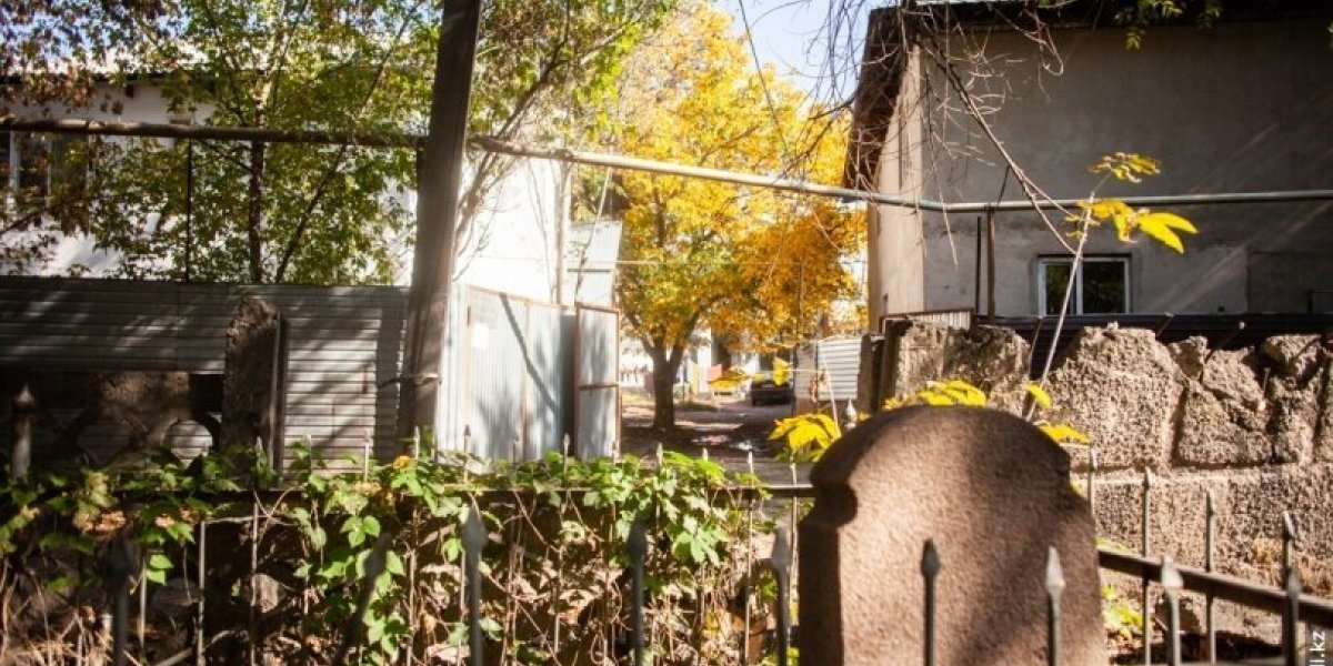 &laquo;Новый Казахстан&raquo; &mdash; как перевязь Портоса