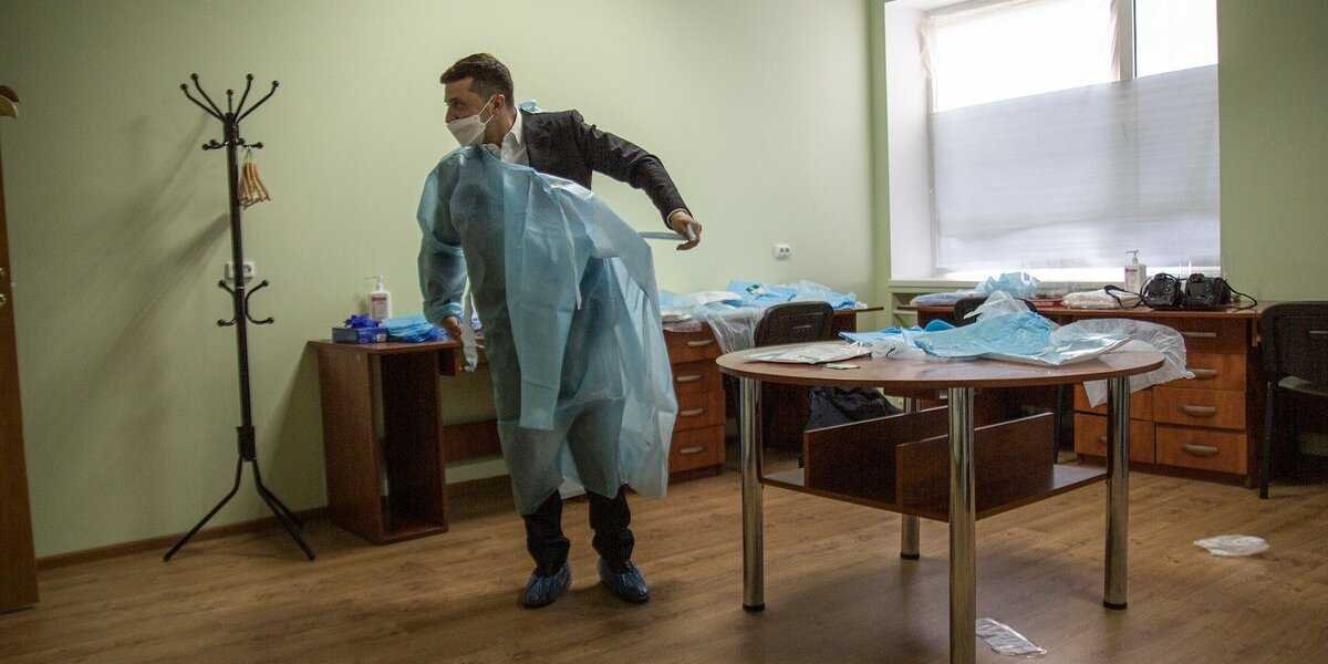 Зеленский лежит под капельницей, а Джо Байден требует от него победы в самое ближайшее время