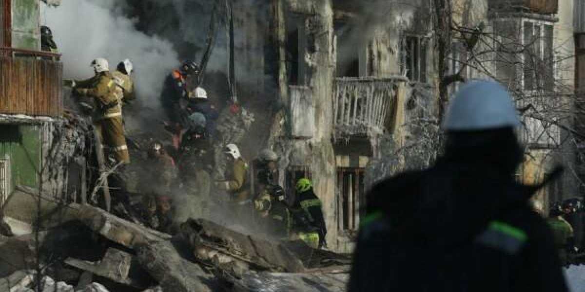 Трагедия в Новосибирске. Взрыв в жилом многоквартирном доме