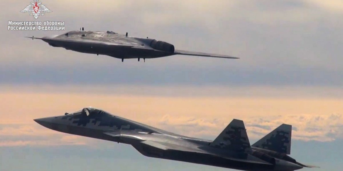 Капитан запаса Дандыкин: тандем &laquo;Охотника&raquo; и Су-57 станет новым российским &laquo;сюрпризом&raquo; для Запада