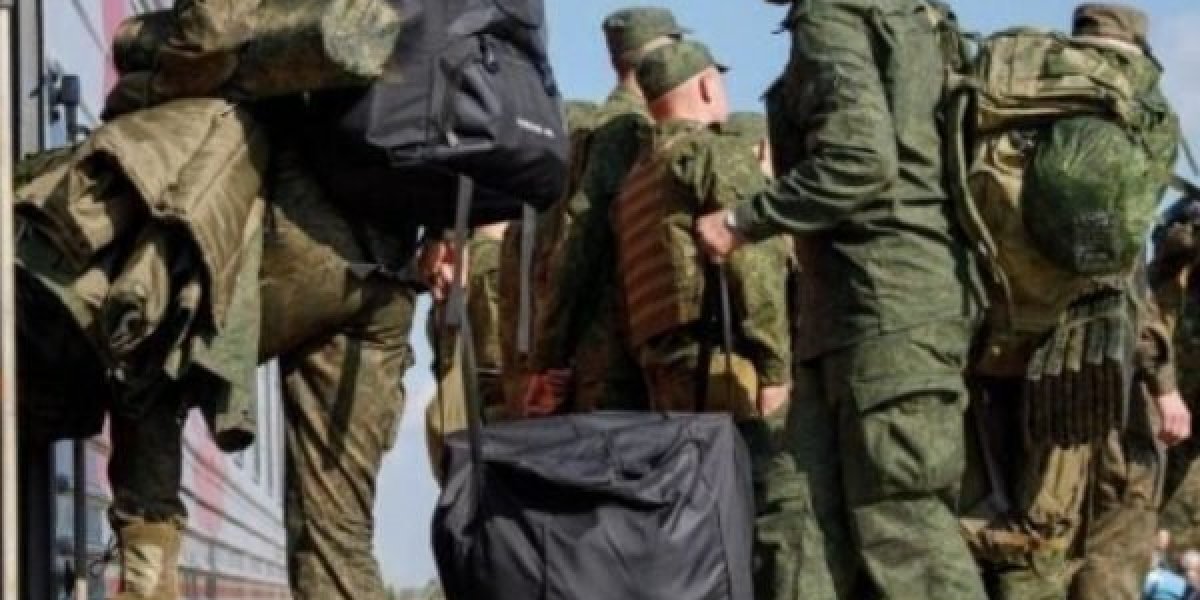 Запрет выезда за границу: как узнать, есть ли запрет на выезд в мае-июне 2023 года мужчинам РФ до 45 лет, подходящим под мобилизацию и призыв?