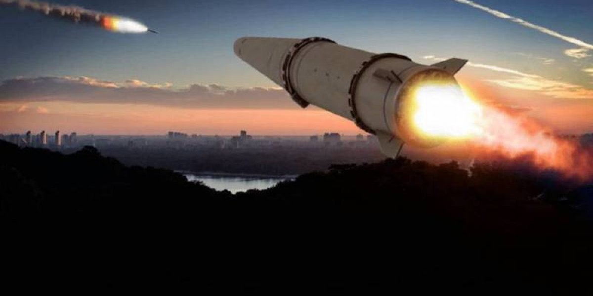 Военный эксперт объяснил, почему участились удары по украинским объектам в последние дни