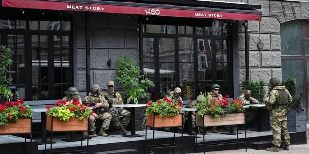 Повальное бегство из Москвы, как проявление сущности элит