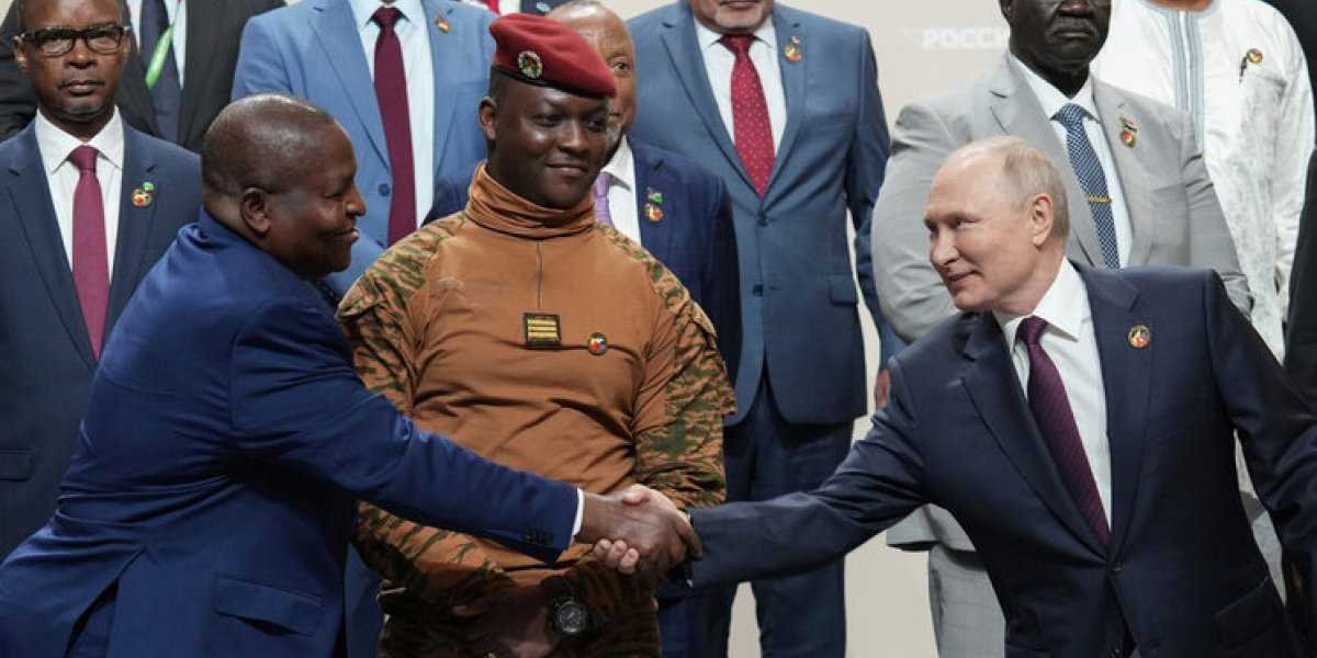 «Россия и Африка вместе» Реакция иностранцев на речь самого молодого африканского президента Буркина-Фасо перед Путиным