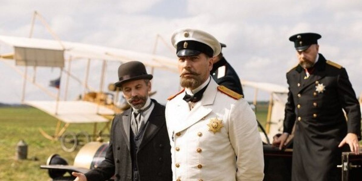 Кто возвращает предателей? Звезда &laquo;Ментовских войн&raquo; Александр Устюгов, критиковавший Россию, вновь появится на экранах страны