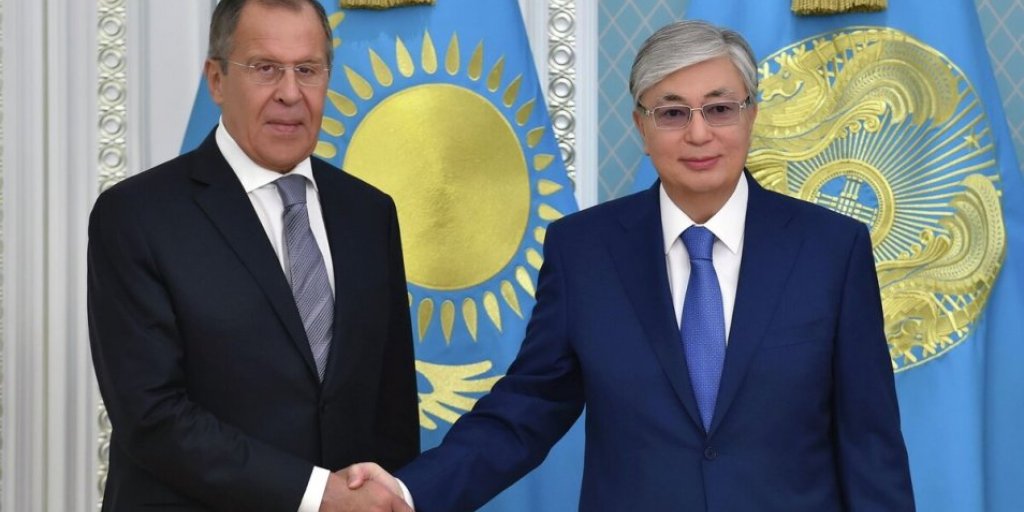 Пора наконец Путину поставить Токаева на место