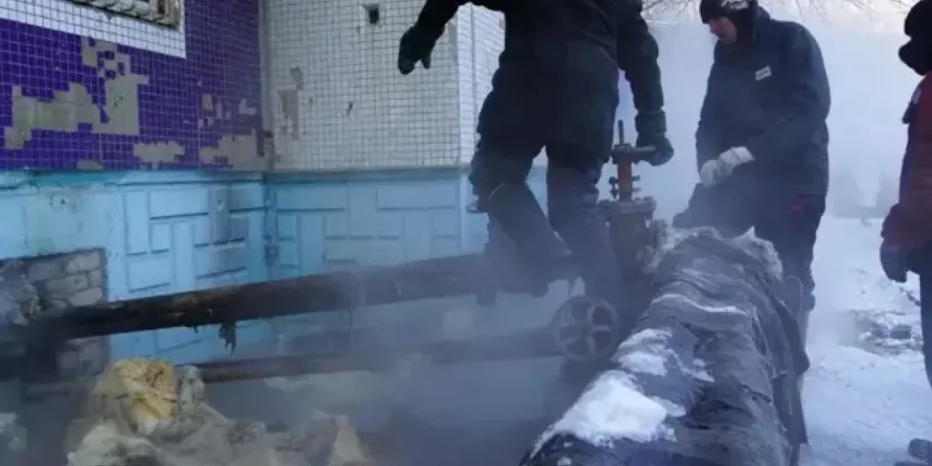 Казахи замерзают и угрожают доскакать на лошадях до Красной площади