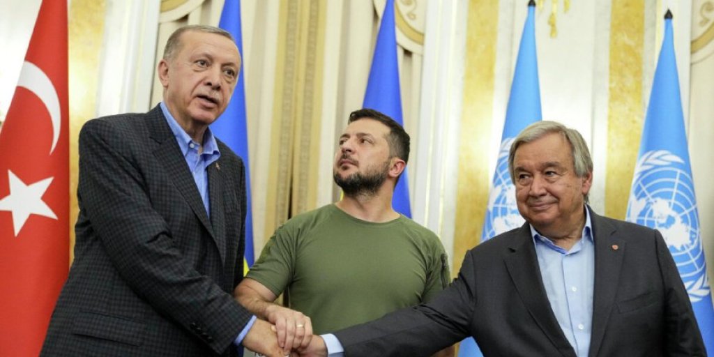 Эрдоган разработал коварный план, как отнять то, что принаждежит России. Сатановский раскрыл истинный замысел Турции