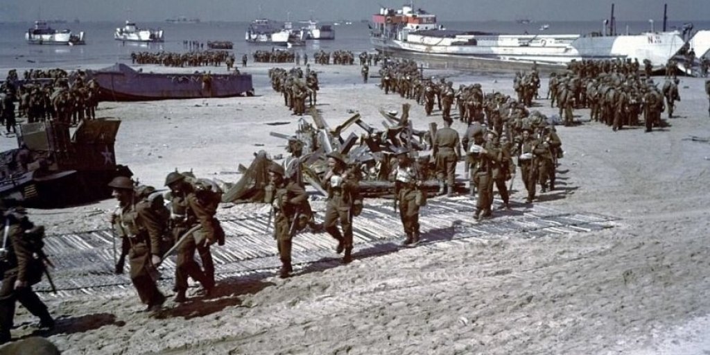 Макрон дерзнувший нахамить и поставить ультиматум Путину, уже пожалел о своих словах. Вся Европа покатывается со смеху