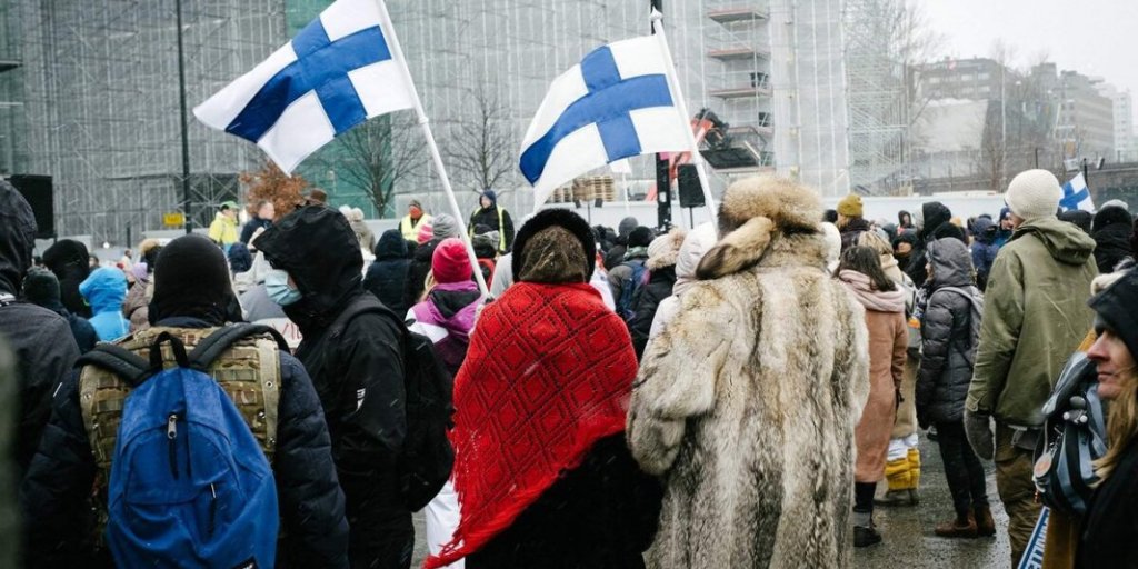 Финляндия впервые на Новый год осталась без российских туристов. Доведенные до отчаяния финны уже готовы на всё