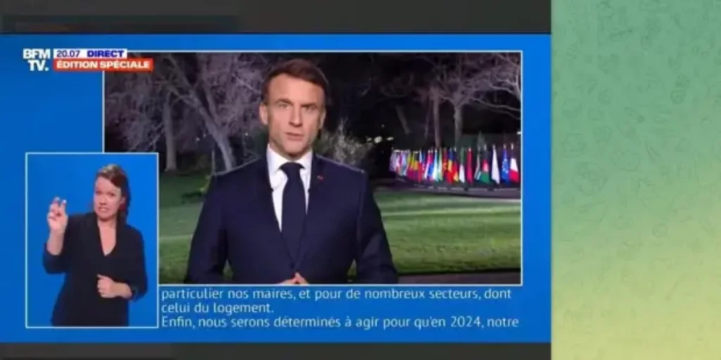 Хочешь, чтобы елка горела — крути педали. Как в Европе экономили на Новом годе Хочешь, чтобы елка горела — крути педали. Как в Европе экономили на Новом годе