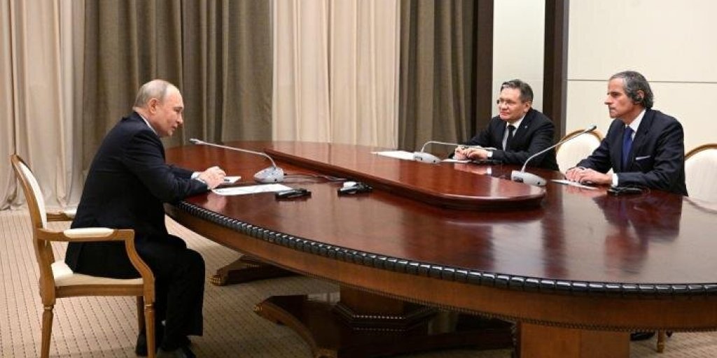 Запад заслал нового переговорщика для «прощупывания» России: Путин осадил дерзкого главу МАГАТЭ несколькими фразами