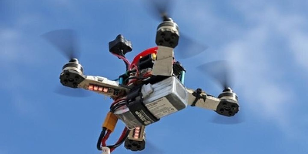 Чемодан с пушкой, но без ручки. Почему «Армата» появляется на параде, но не в зоне СВО