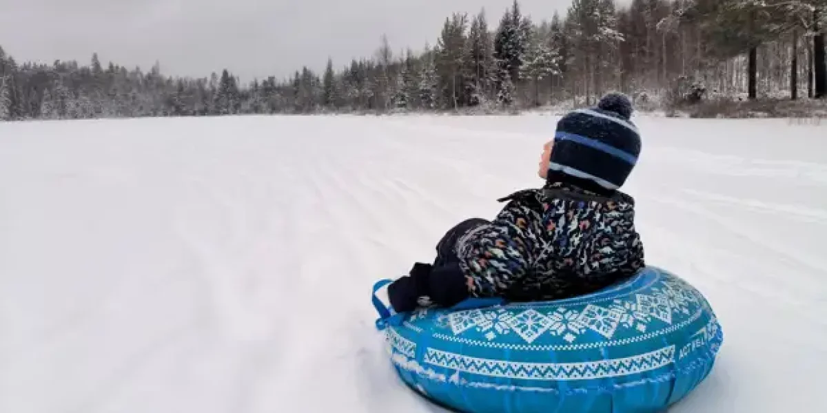 Американец приехал к нам на Новый год. Он назвал 7 вещей, которыми его потрясла Россия Американец приехал к нам на Новый год. Он назвал 7 вещей, которыми его потрясла Россия