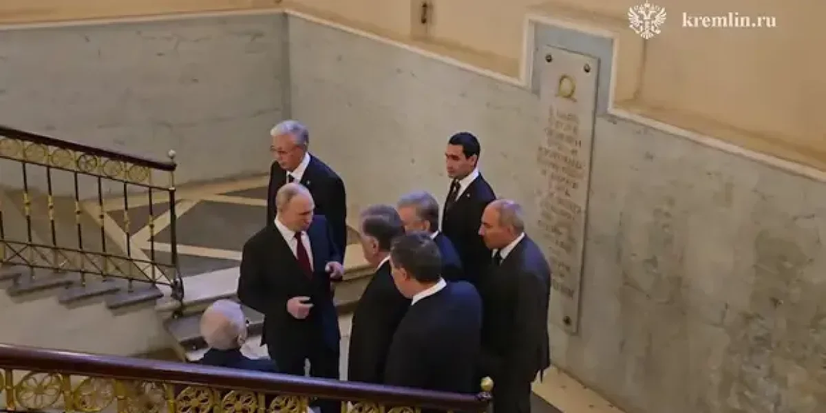 Баранец: &laquo;Казахстан нас предает, пора забирать манатки оттуда. А ОДКБ &mdash; это картонная фиктивная организация&raquo;